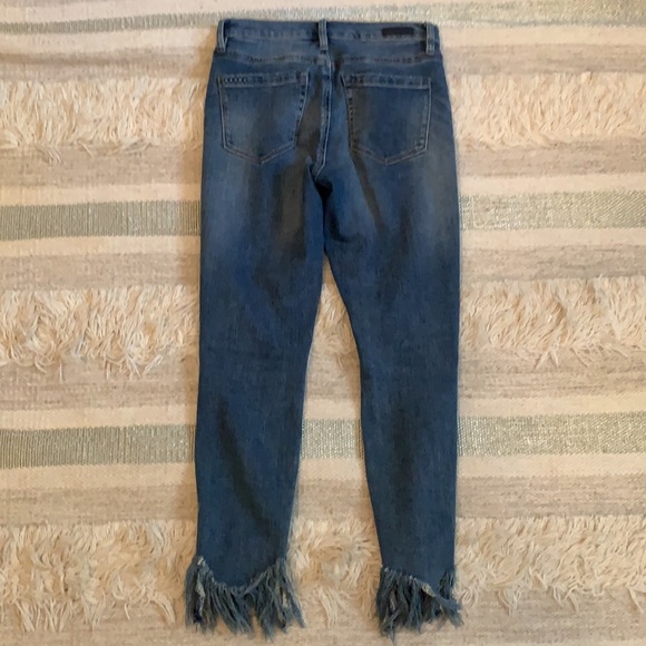 Blue jeans - Picture 3 of 3